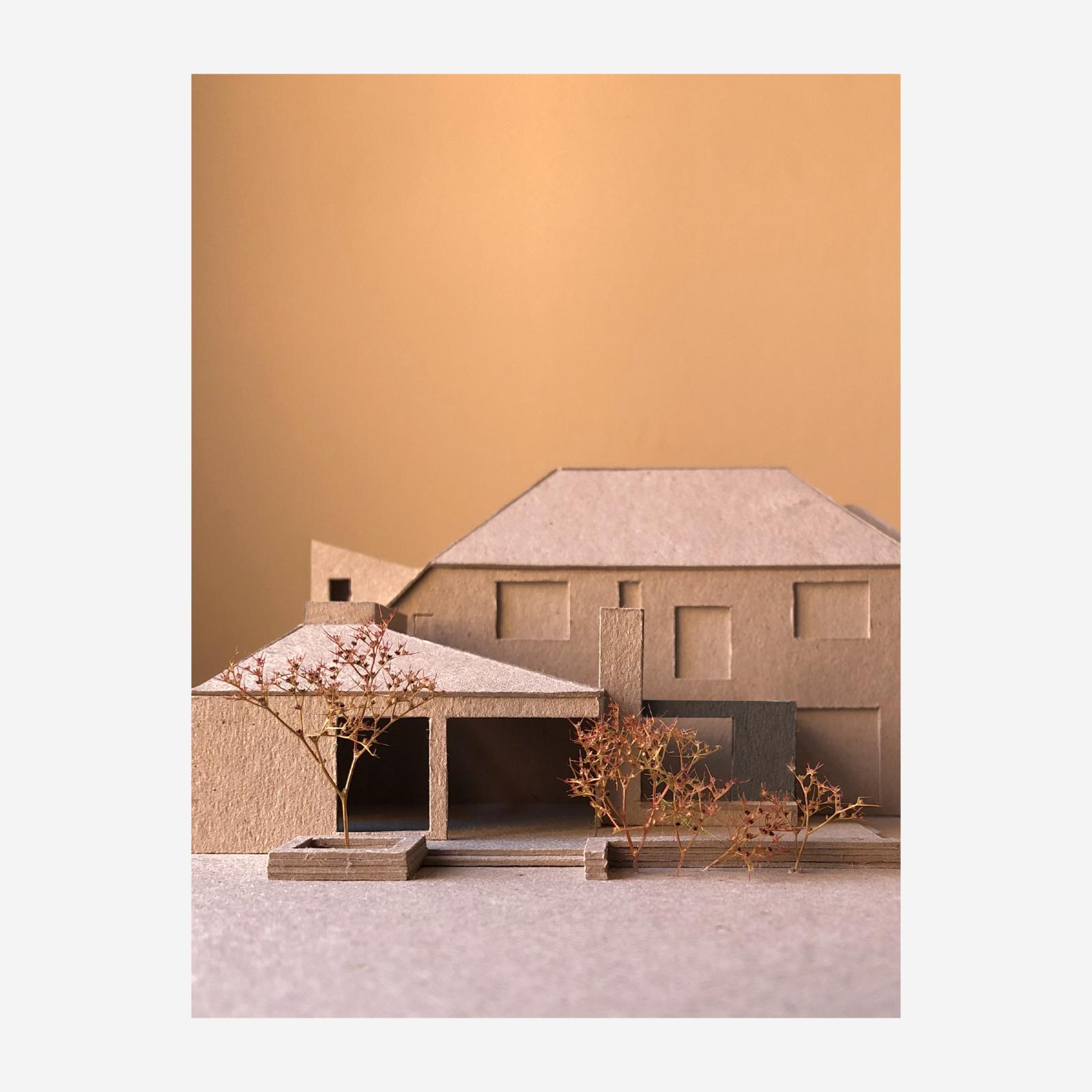 Woodford extension model at 1:100 scale, front view