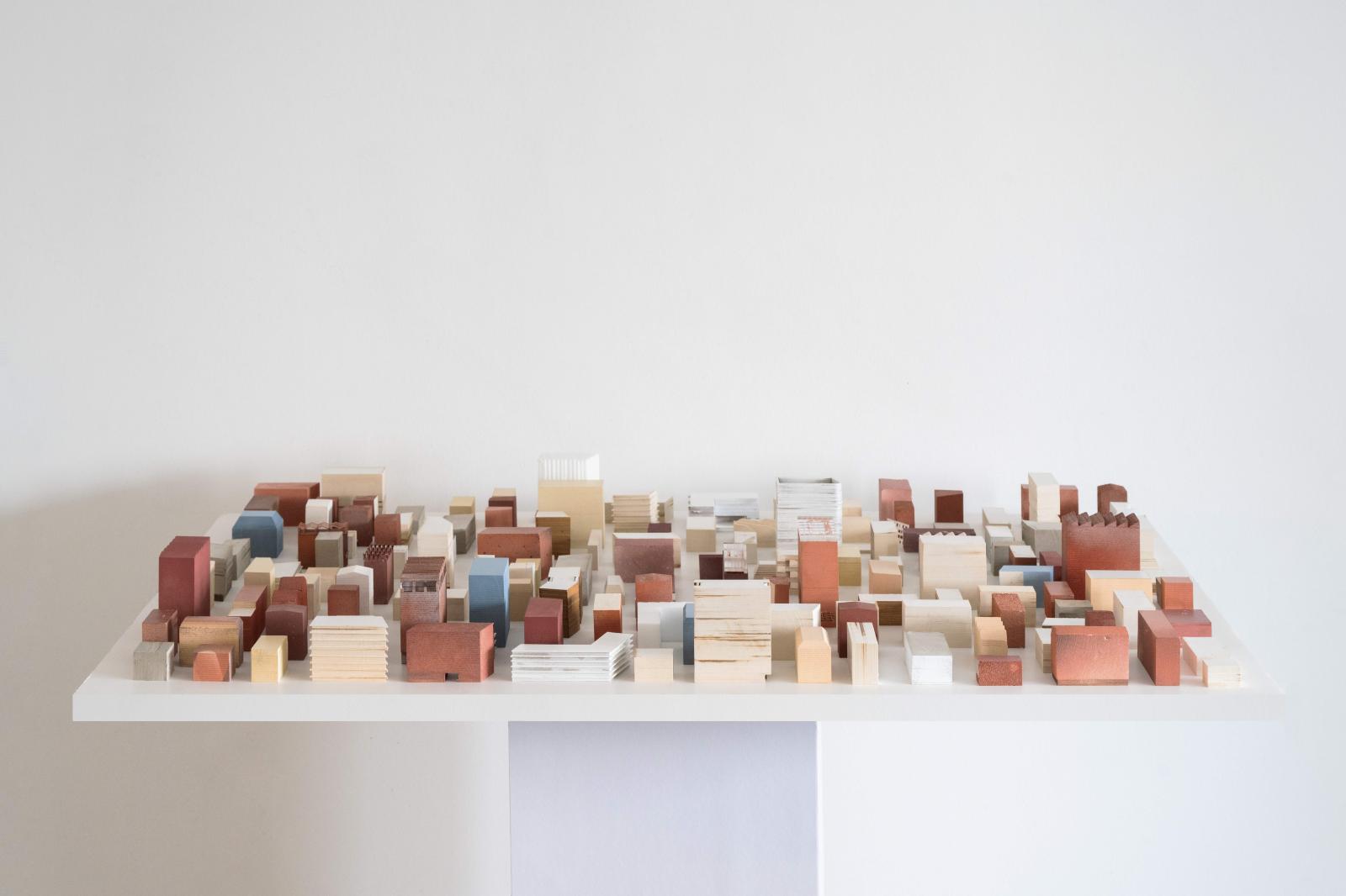 Set of Model studies for the a mixed use concept at the Köln Deutz Hafen