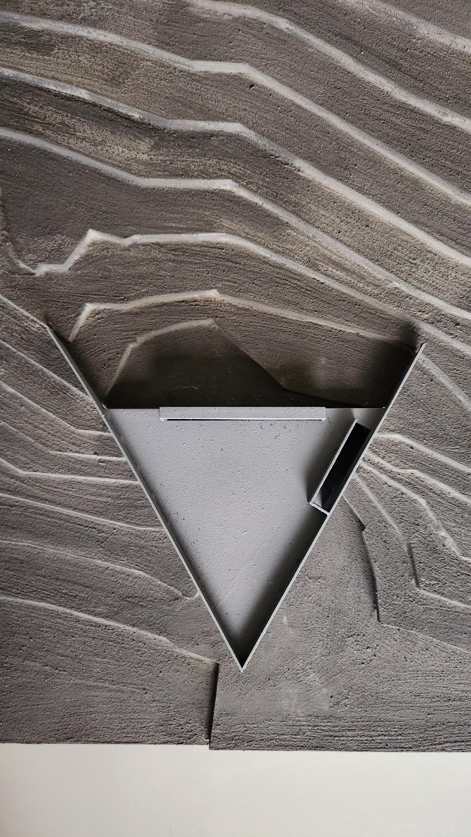 CALHOUN MODEL DETAIL