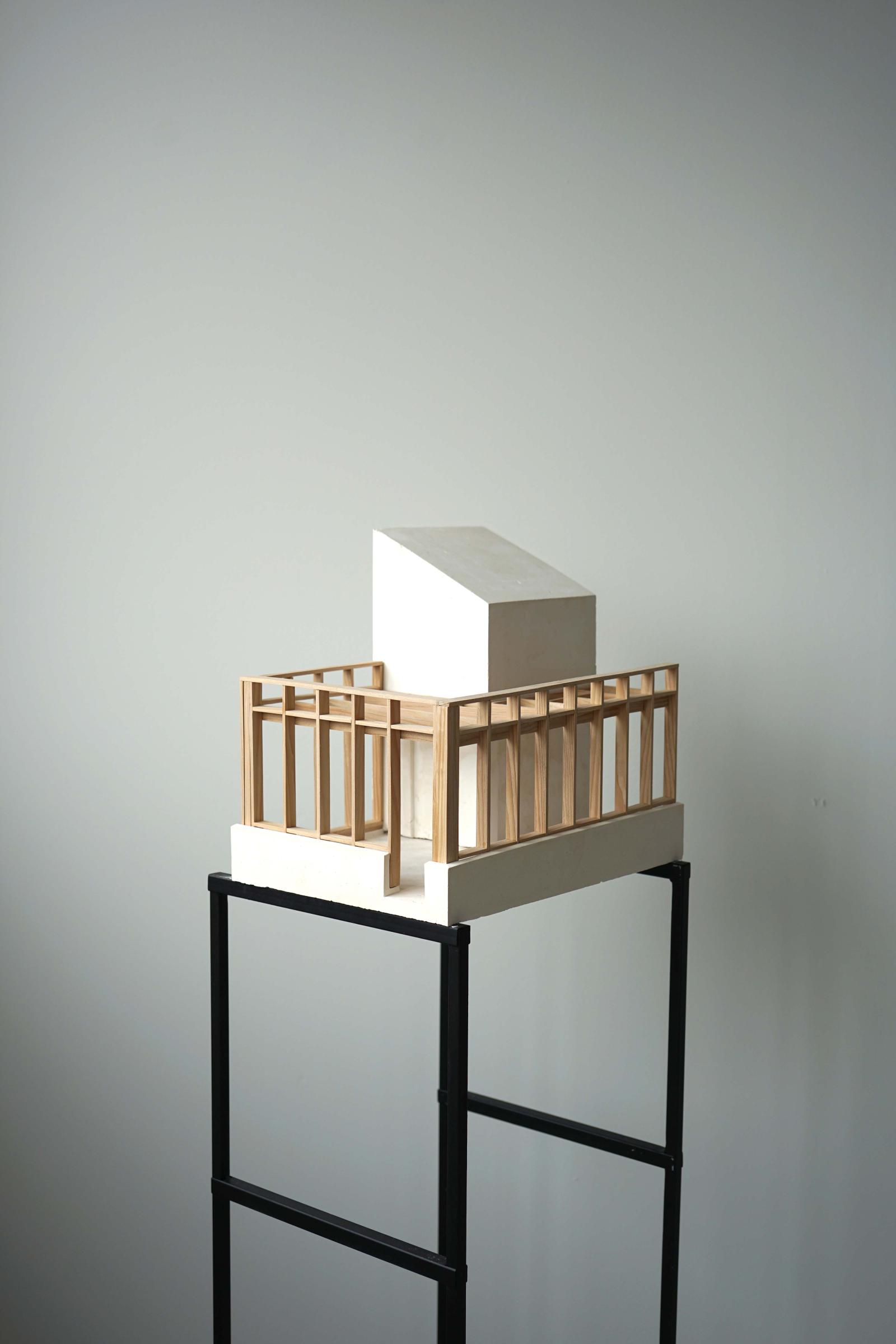 Primary Image

1:25 Structure model for Rye Road

Douglas Fir Timber posts and beams sited adjacent to a plaster figure of the existing outrigger, onto a plaster base.