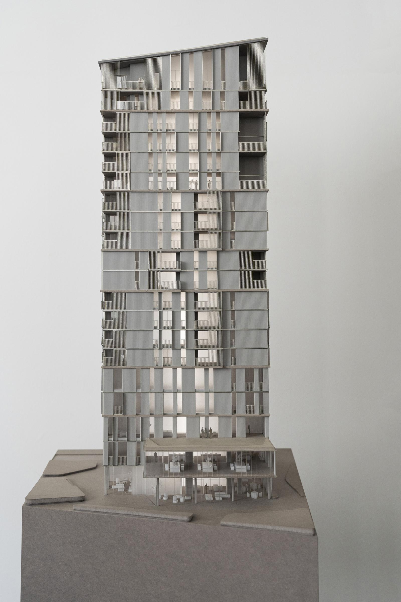 Torre Parko 1:100 Presentation Model