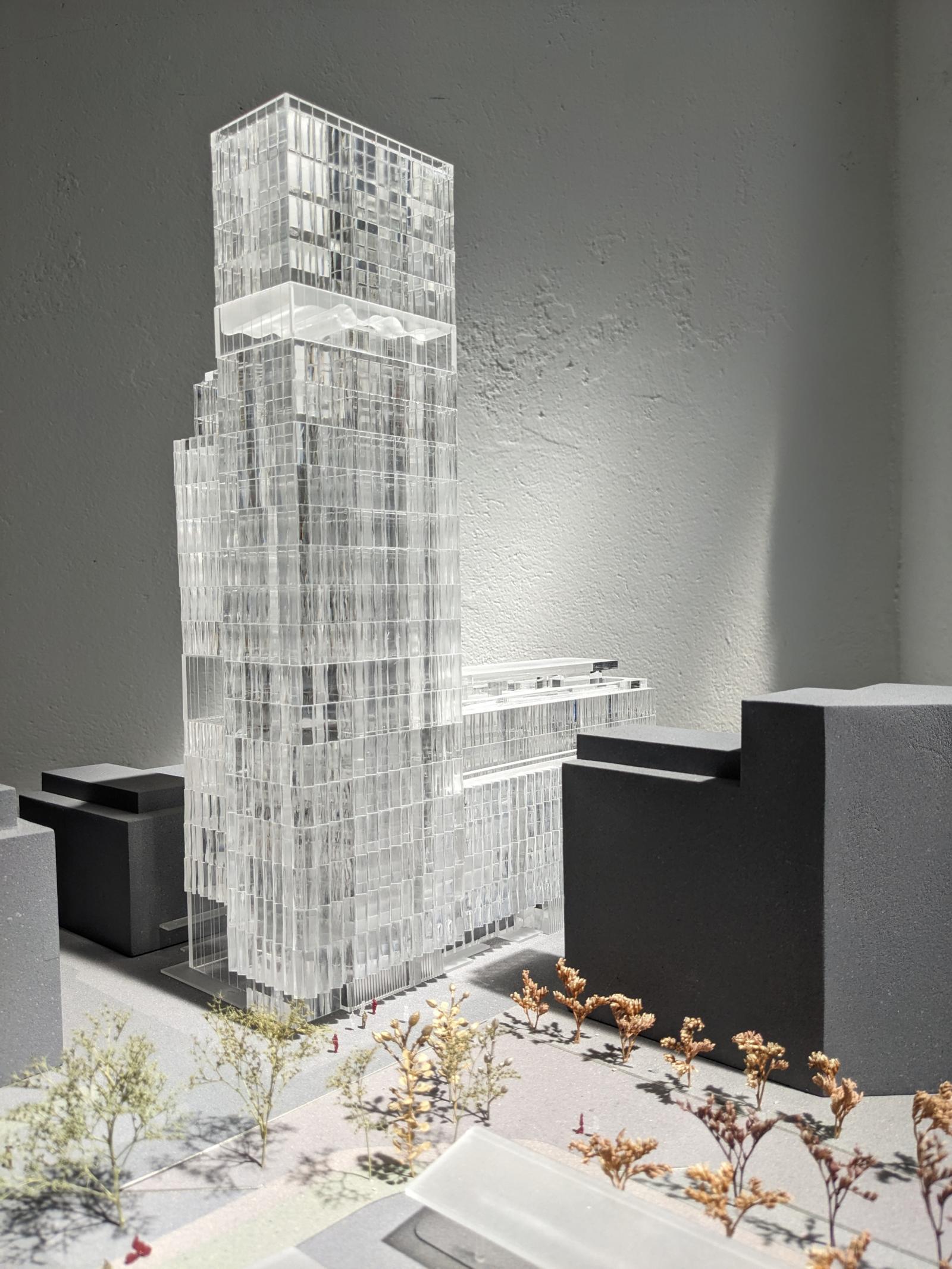 MiC 1:300 Presentation Model