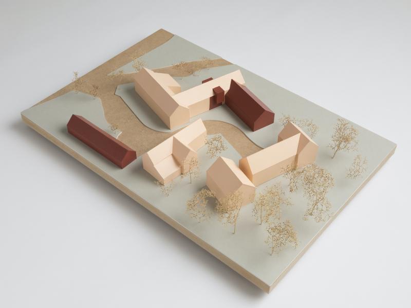 1.200 Docking Workshops 
Watercolour paper, colour spray, colour paper on MDF base