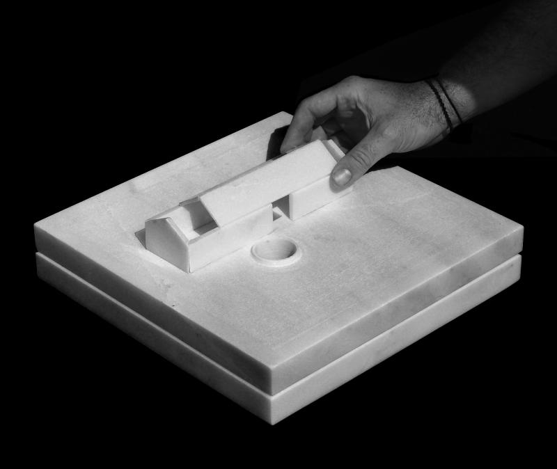 Barn House - 1:100 - Marble model