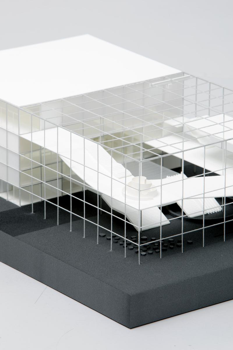 School and sports facility in Ghent - 1/200
44x30x14 cm

©XDGA
©Maxime Delvaux