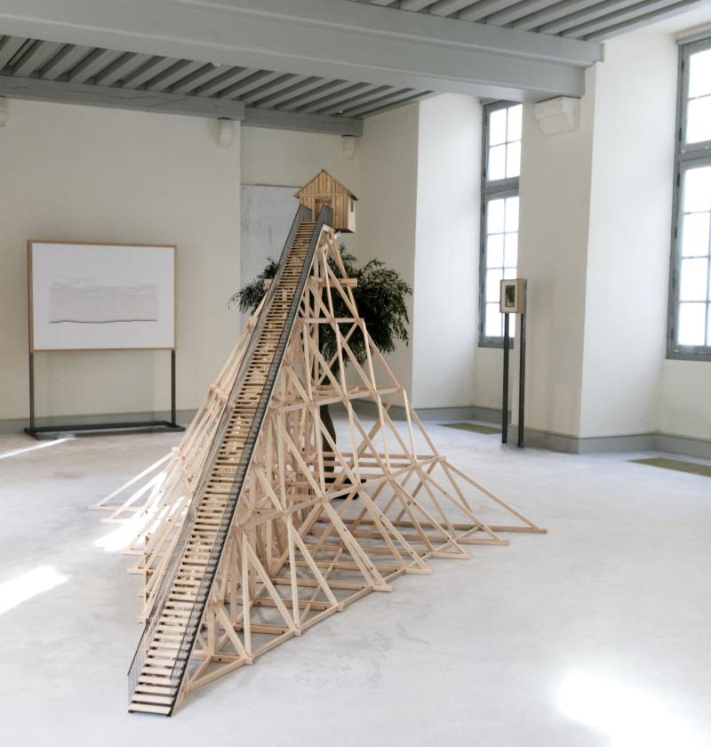 There is no new world - 1/8
450x330x250 cm

©Stéphane Thidet
©Ateliers Puzzle